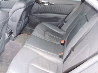 2002 Mercedes-Benz E-Class Pictures