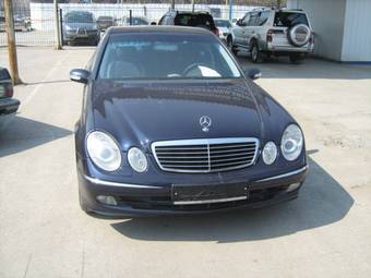2002 Mercedes-Benz E-Class Photos