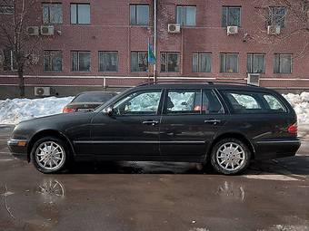 2002 Mercedes-Benz E-Class Photos