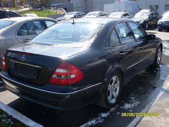2002 Mercedes-Benz E-Class Pictures