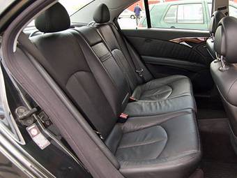 2002 Mercedes-Benz E-Class Photos