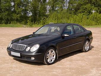 2002 Mercedes-Benz E-Class Pictures
