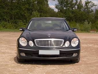 2002 Mercedes-Benz E-Class Pics