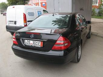 2002 Mercedes-Benz E-Class Photos