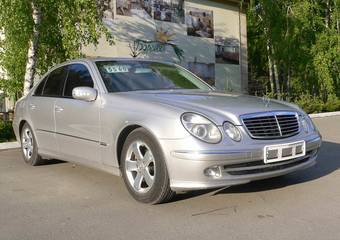 2002 Mercedes-Benz E-Class Photos