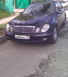 2002 Mercedes-Benz E-Class Photos