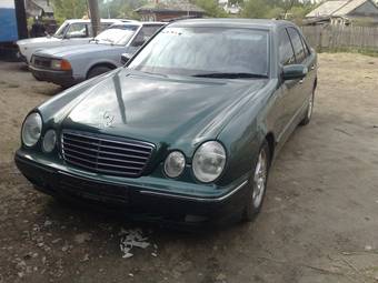 2002 Mercedes-Benz E-Class Wallpapers