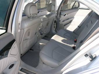 2002 Mercedes-Benz E-Class Pictures
