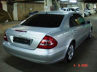 2002 Mercedes-Benz E-Class Photos