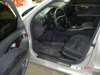 2002 Mercedes-Benz E-Class Photos