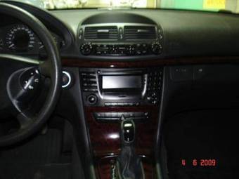 2002 Mercedes-Benz E-Class Photos