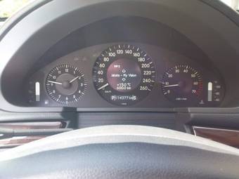 2002 Mercedes-Benz E-Class Images