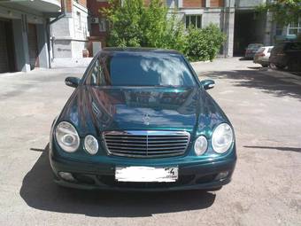 2002 Mercedes-Benz E-Class Photos