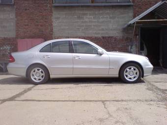 2002 Mercedes-Benz E-Class Pics