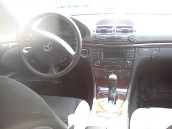 2002 Mercedes-Benz E-Class Photos