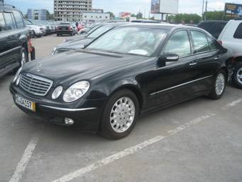 2002 Mercedes-Benz E-Class