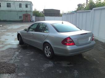 2002 Mercedes-Benz E-Class Pictures