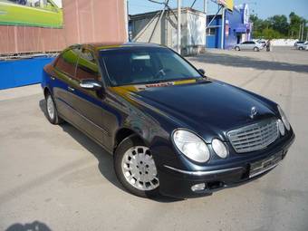 2002 Mercedes-Benz E-Class Photos