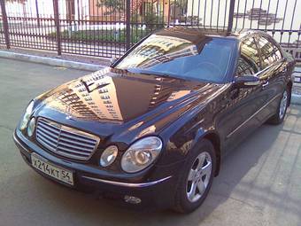 2002 Mercedes-Benz E-Class Pictures