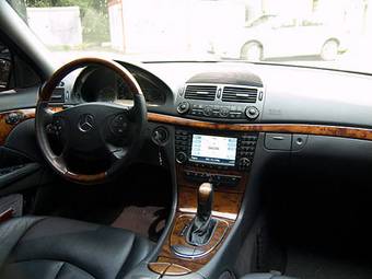 2002 Mercedes-Benz E-Class Pictures