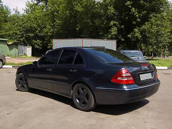 2002 Mercedes-Benz E-Class Pics