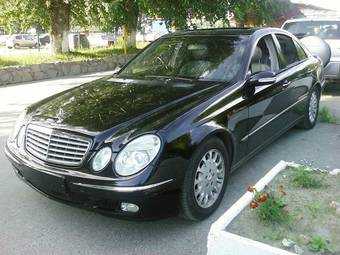 2002 Mercedes-Benz E-Class Photos