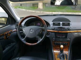 2002 Mercedes-Benz E-Class Wallpapers