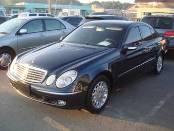 2002 Mercedes-Benz E-Class Photos