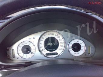 2002 Mercedes-Benz E-Class Photos