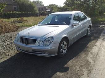 2002 Mercedes-Benz E-Class Photos