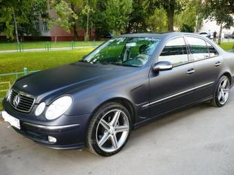 2002 Mercedes-Benz E-Class Photos