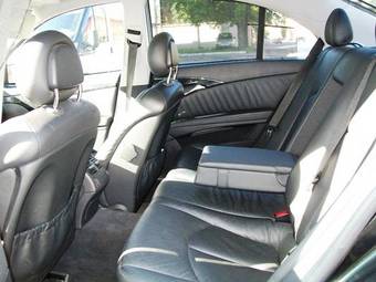 2002 Mercedes-Benz E-Class Photos