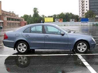 2002 Mercedes-Benz E-Class Pictures