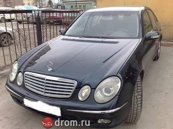2002 Mercedes-Benz E-Class Photos