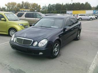2002 Mercedes-Benz E-Class Pictures