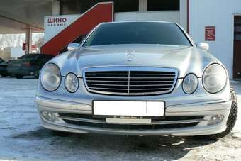 2003 Mercedes-Benz E-Class Photos