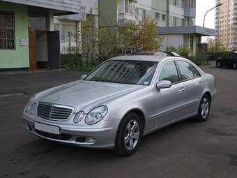 2003 Mercedes-Benz E-Class Pictures