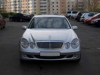 2003 Mercedes-Benz E-Class Pics