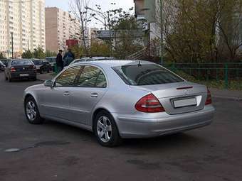 2003 Mercedes-Benz E-Class Pictures