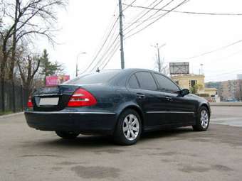 2003 Mercedes-Benz E-Class Pictures