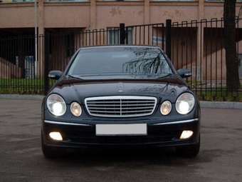 2003 Mercedes-Benz E-Class Pictures