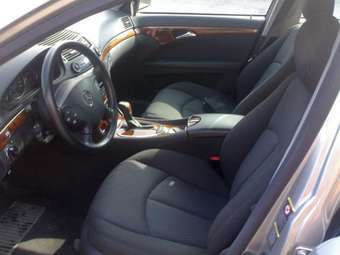 2003 Mercedes-Benz E-Class Photos