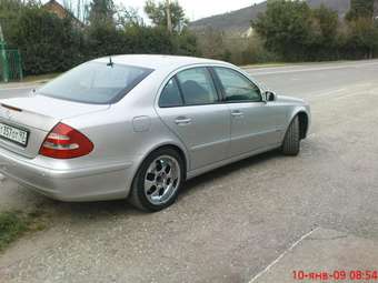 2003 Mercedes-Benz E-Class Pictures