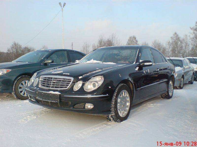 2003 Mercedes-Benz E-Class