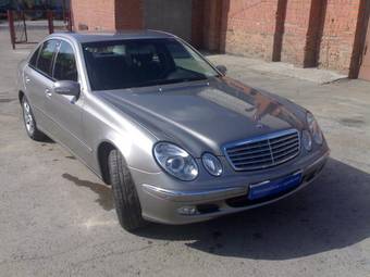 2003 Mercedes-Benz E-Class Photos
