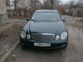 2003 Mercedes-Benz E-Class Photos