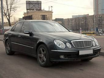 2003 Mercedes-Benz E-Class Pictures