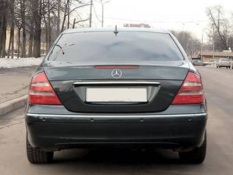 2003 Mercedes-Benz E-Class Photos