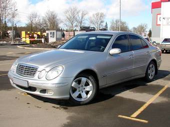 2003 Mercedes-Benz E-Class Photos
