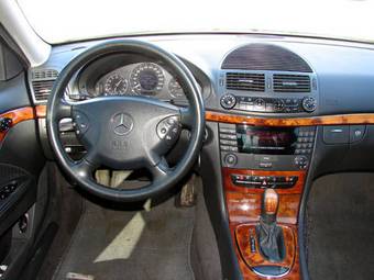 2003 Mercedes-Benz E-Class Photos
